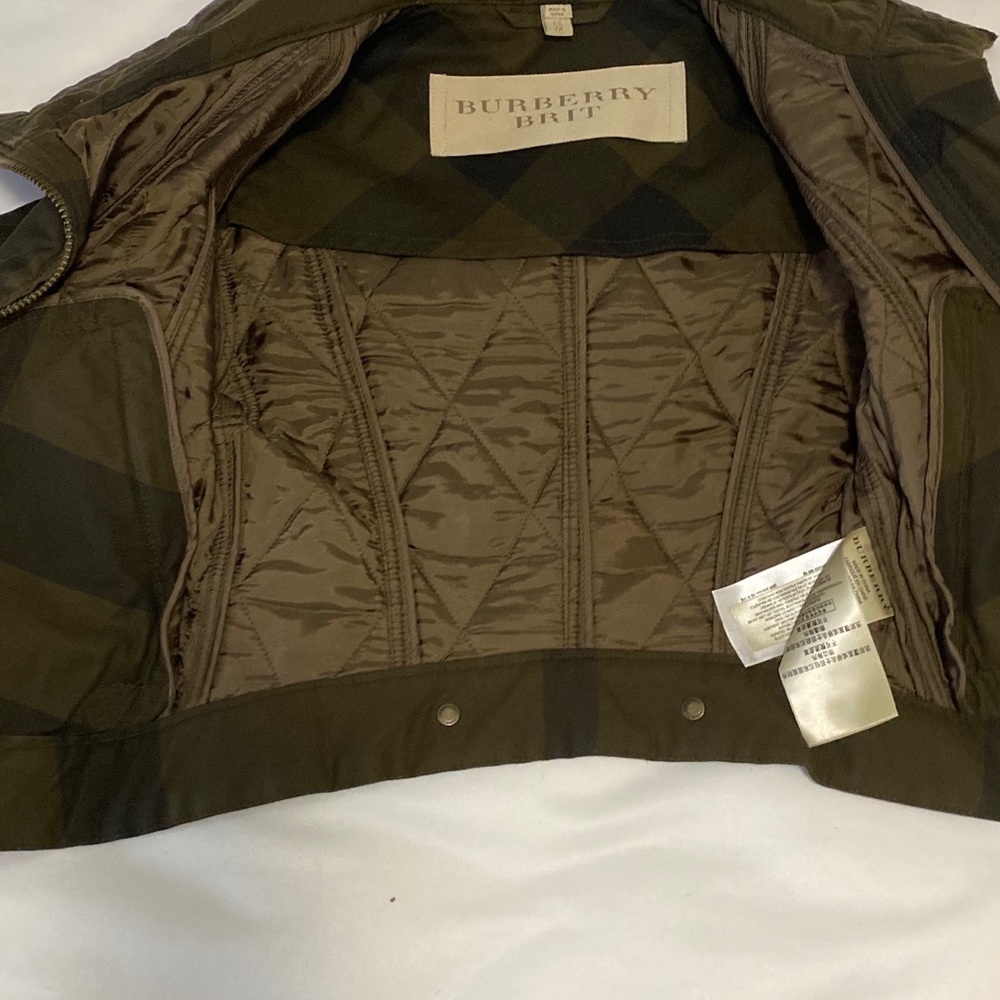Authentic Burberry jacket - Picture 3 of 3